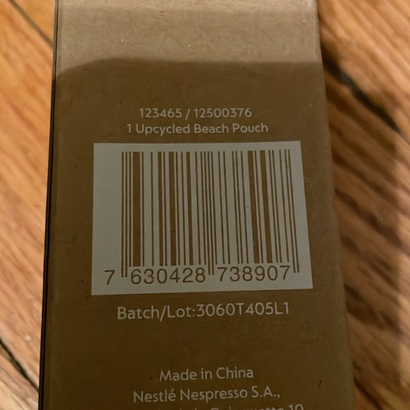 NIB Nespresso Upcycled Beach Pouch - Picture 4 of 4